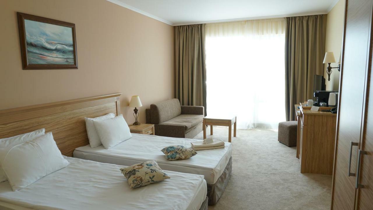 Premium Twin Room Sea View