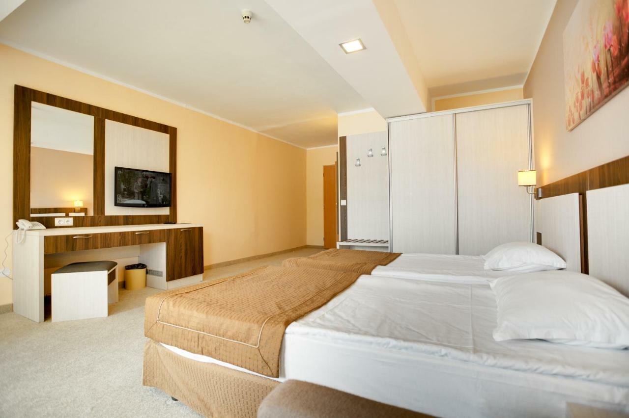 Single Room Pool View